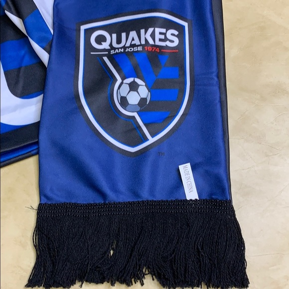 Brand New San Jose Quakes Two-Sided Scarf w/Fringe - Picture 2 of 8